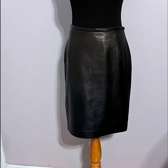Oscar de la Renta Skirts Oscar De La Genuine Leather Black